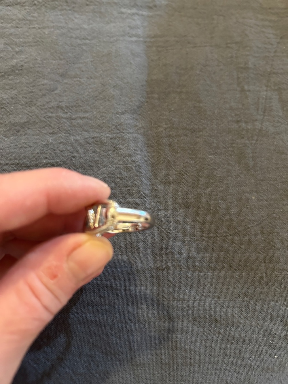 Beautiful Judith Ripka 925 Intertwined Knot ring sz 8. - Picture 6 of 6